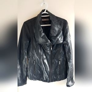 Black leather perfecto